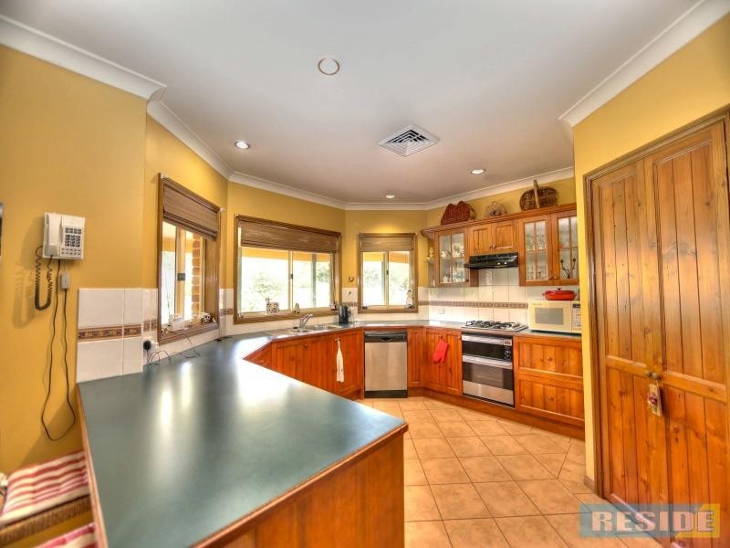 5 Weeta Street, Picton NSW 2571