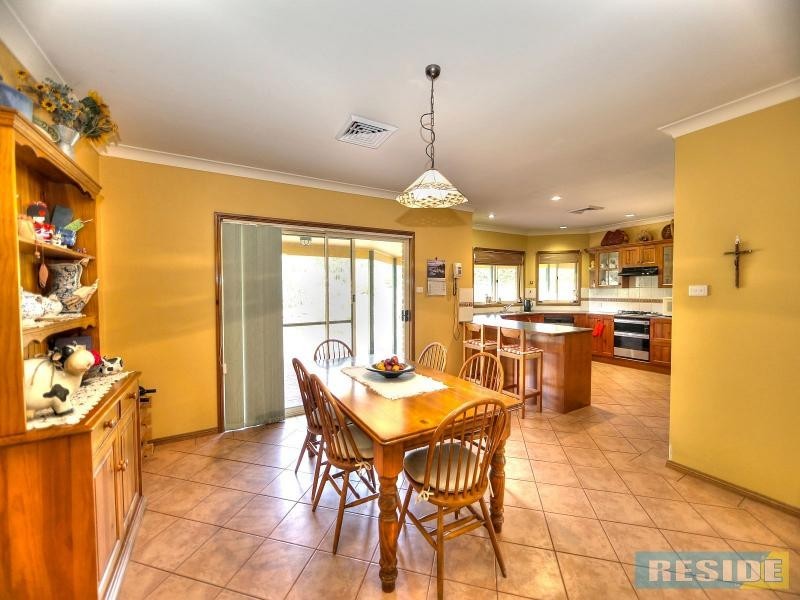 5 Weeta Street, Picton NSW 2571