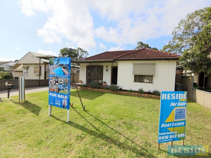 13 Parkland Avenue, Macquarie Fields NSW 2564