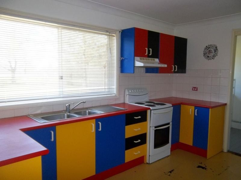 20 Darley Street, Thirlmere NSW 2572