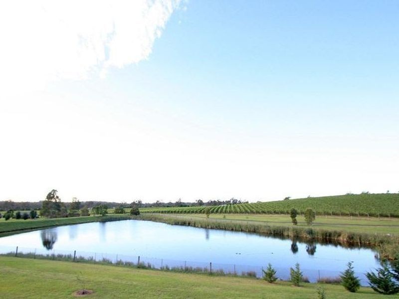 24 The Ironbarks, Picton NSW 2571