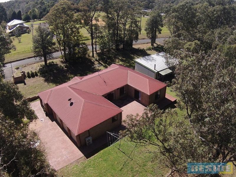 5 Lyons Road, Lakesland NSW 2572