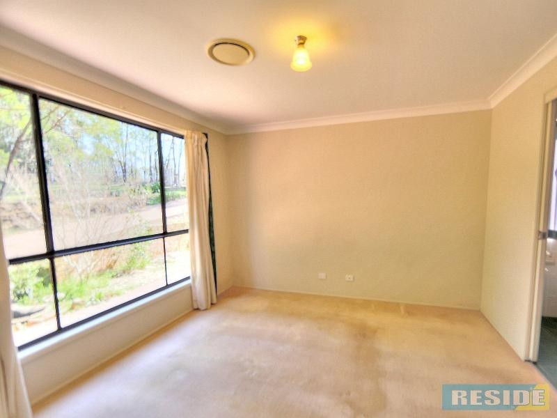 5 Lyons Road, Lakesland NSW 2572