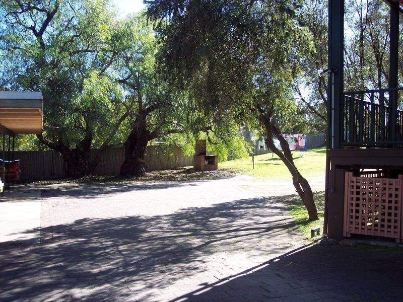 Unit 1/249 Menangle Street, Picton NSW 2571