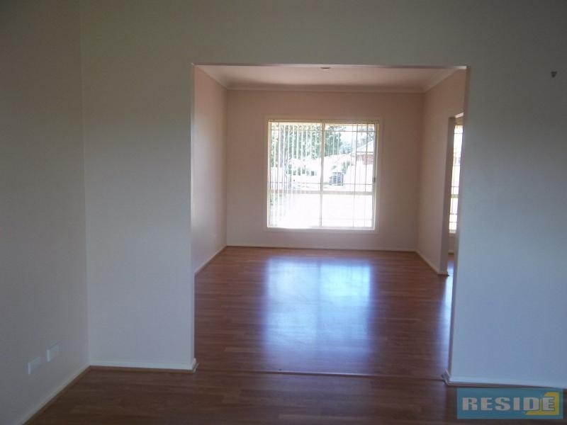 4a Antill Street, Thirlmere NSW 2572