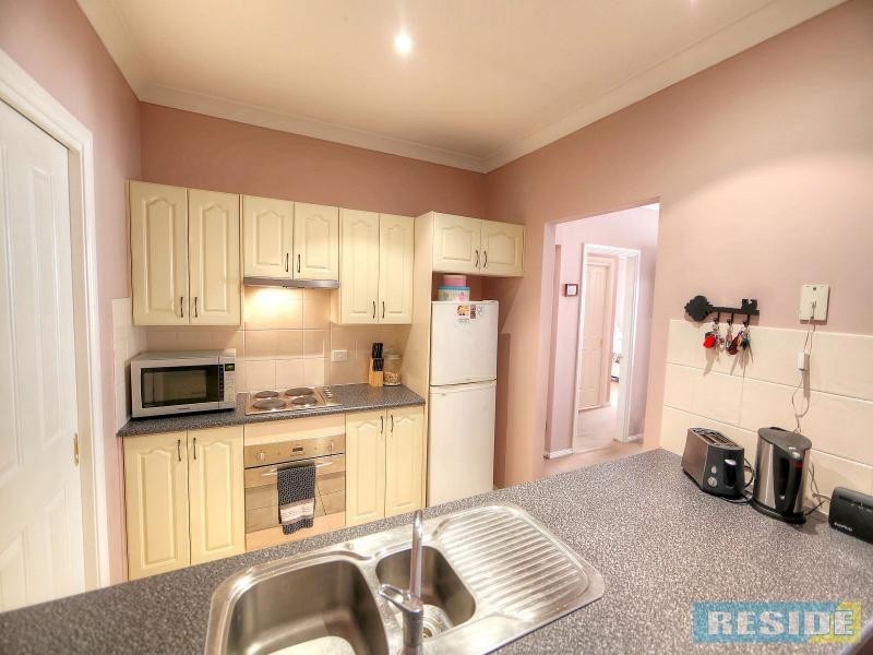 4/143 Argyle Street, Picton NSW 2571