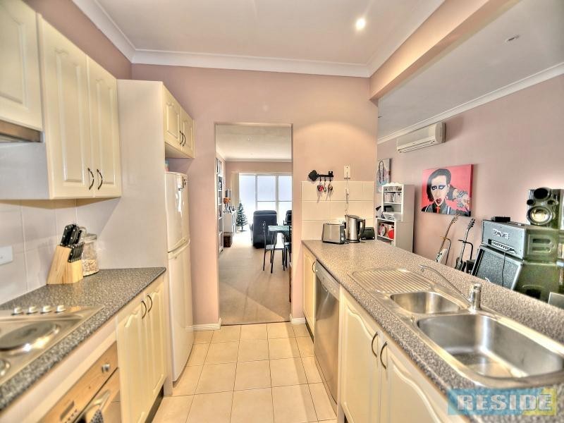 4/143 Argyle Street, Picton NSW 2571