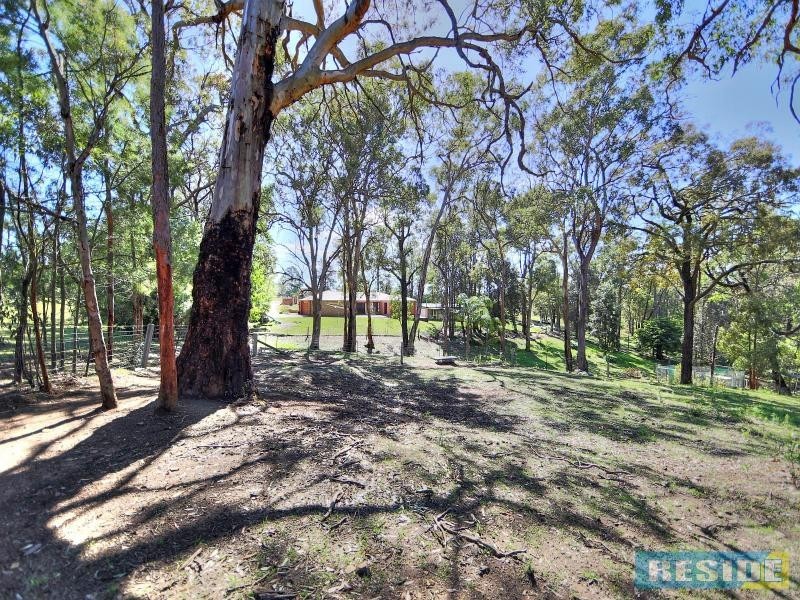 5 Lyons Road, Lakesland NSW 2572