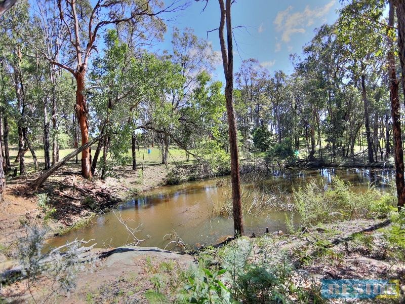 5 Lyons Road, Lakesland NSW 2572