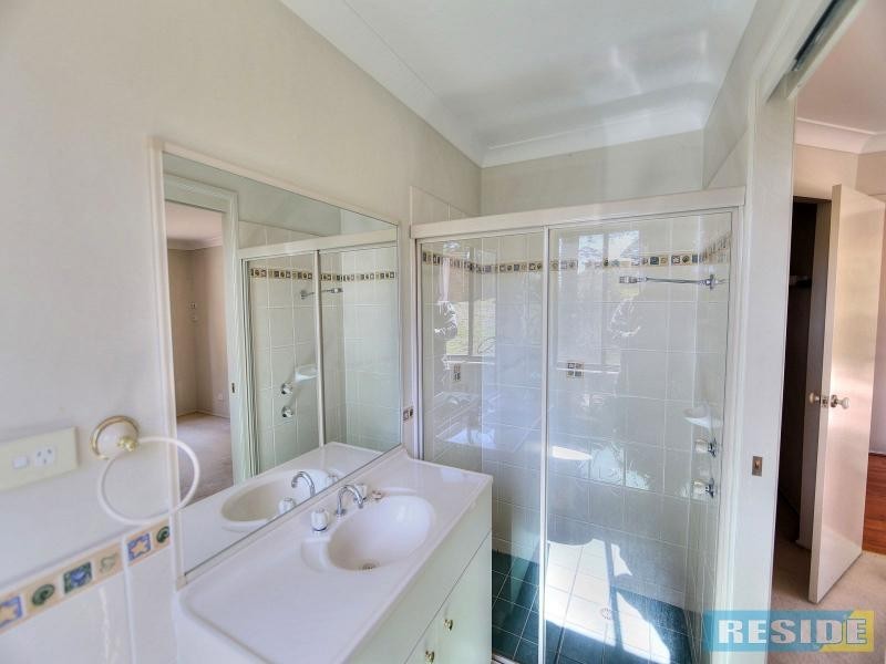 5 Lyons Road, Lakesland NSW 2572