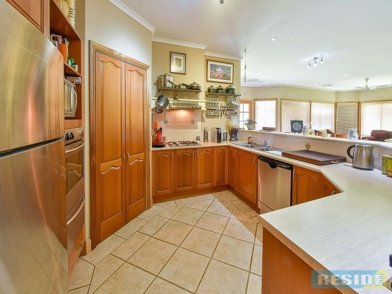 63 Mockingbird Road, Pheasants Nest NSW 2574