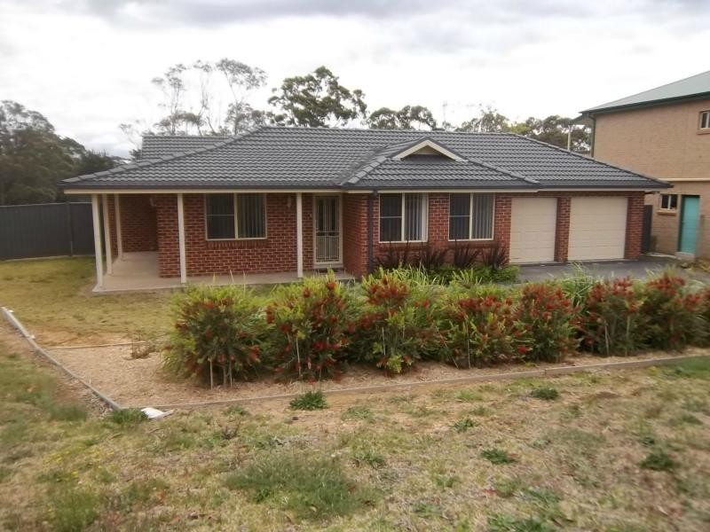 12 Denison Street, Hill Top NSW 2575