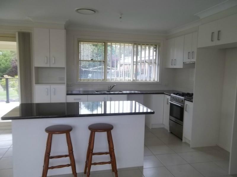12 Denison Street, Hill Top NSW 2575