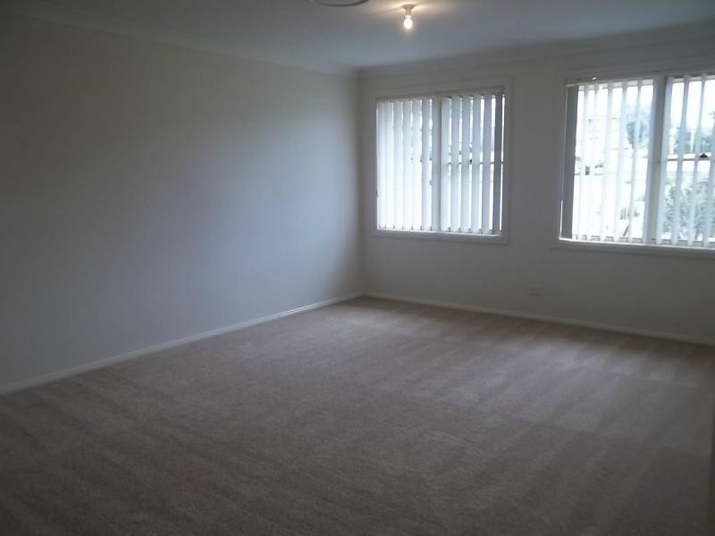 12 Denison Street, Hill Top NSW 2575