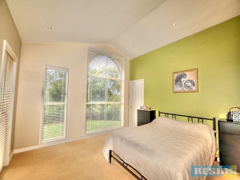 24 The Ironbarks, Picton NSW 2571