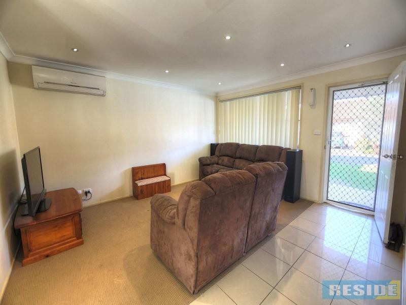 8/24 Station Street, Douglas Park NSW 2569