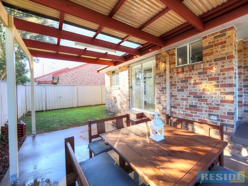 8/24 Station Street, Douglas Park NSW 2569