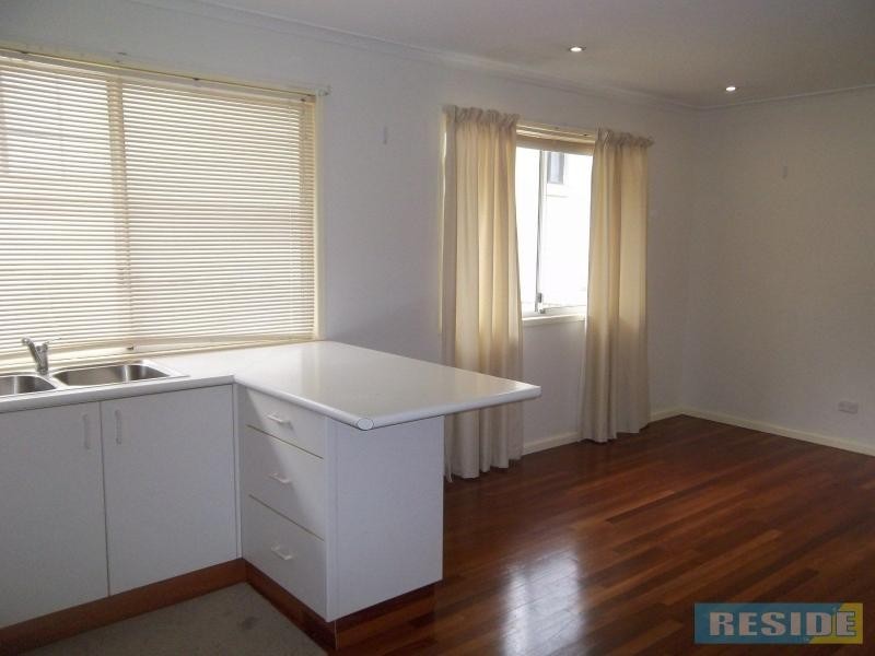 52A West Parade, Buxton NSW 2571