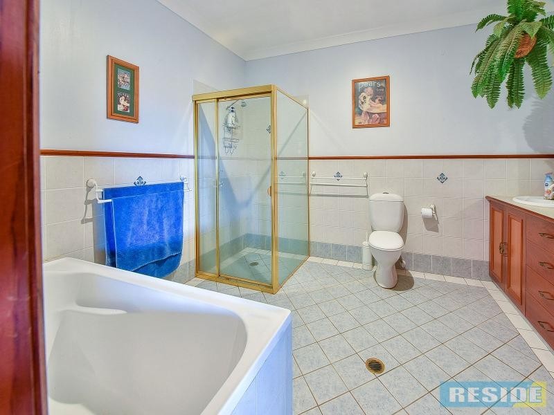 95 McWilliam Drive, Douglas Park NSW 2569