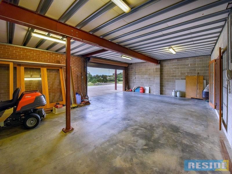 95 McWilliam Drive, Douglas Park NSW 2569