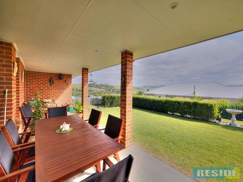 32 Stargard Crescent, Picton NSW 2571