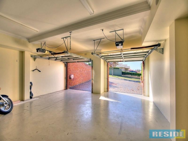 22 Crain Court, Harrington Park NSW 2567