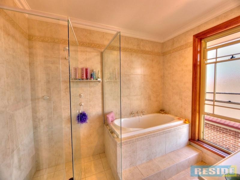 22 Crain Court, Harrington Park NSW 2567