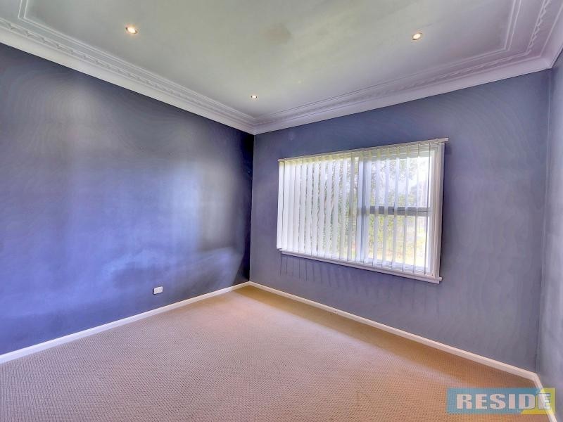 14 Turner Street, Thirlmere NSW 2572