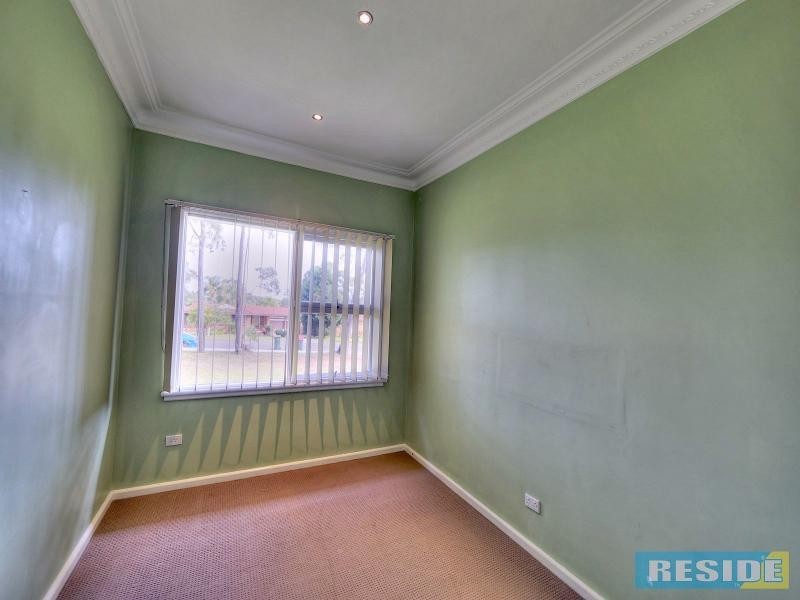 14 Turner Street, Thirlmere NSW 2572