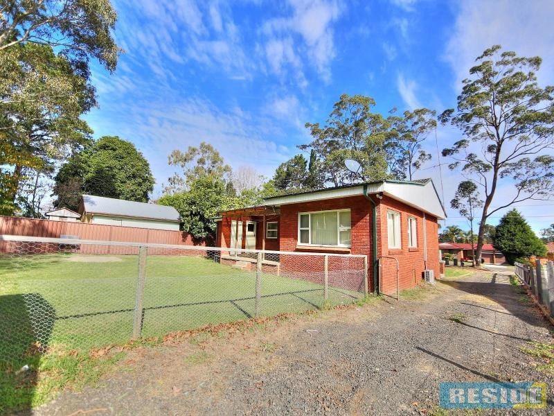 14 Turner Street, Thirlmere NSW 2572