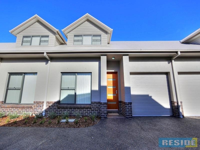 16/113 Menangle Street, Picton NSW 2571