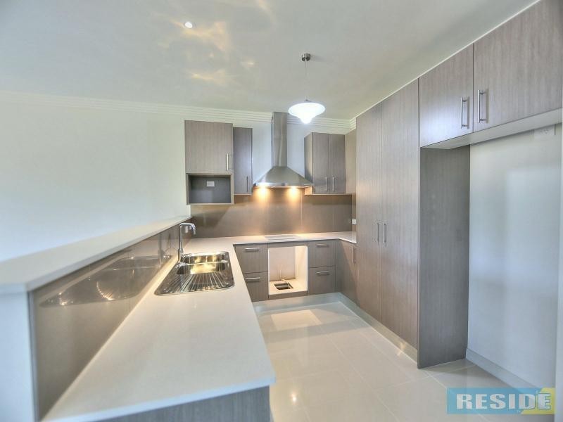 16/113 Menangle Street, Picton NSW 2571