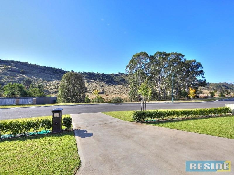 34 Hereford Way, Picton NSW 2571