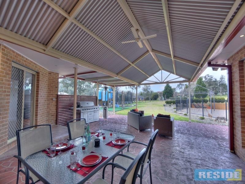 9 Jan Street, Picton NSW 2571