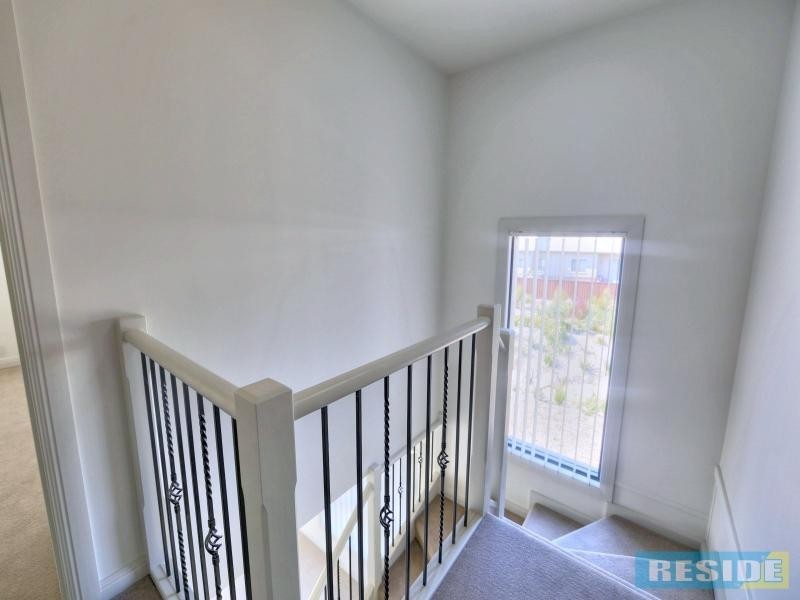 18/111 Menangle Street, Picton NSW 2571