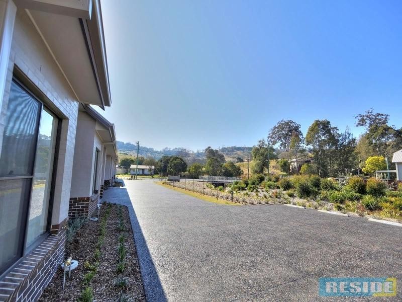 18/111 Menangle Street, Picton NSW 2571