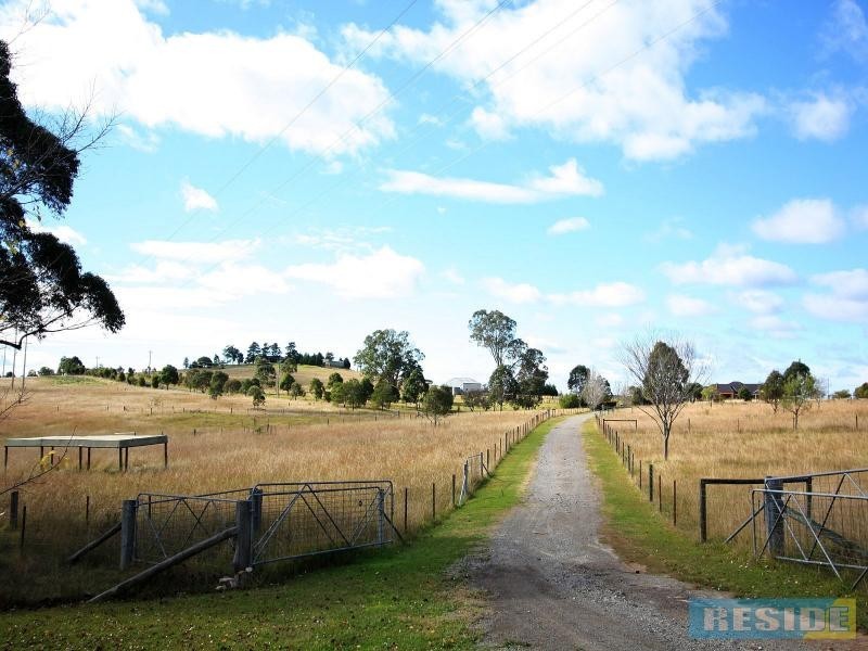 4 Round Hill Road, Wilton NSW 2571