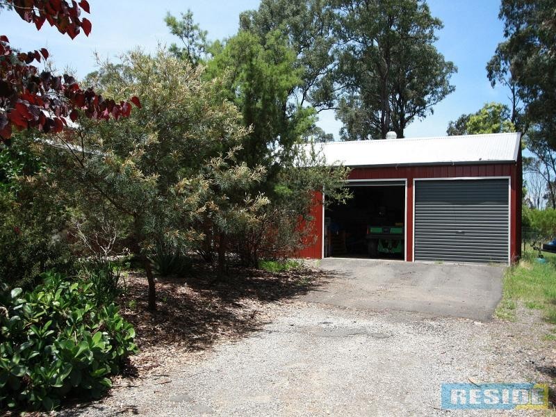 4 Round Hill Road, Wilton NSW 2571