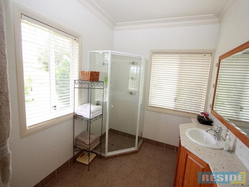 4 Round Hill Road, Wilton NSW 2571