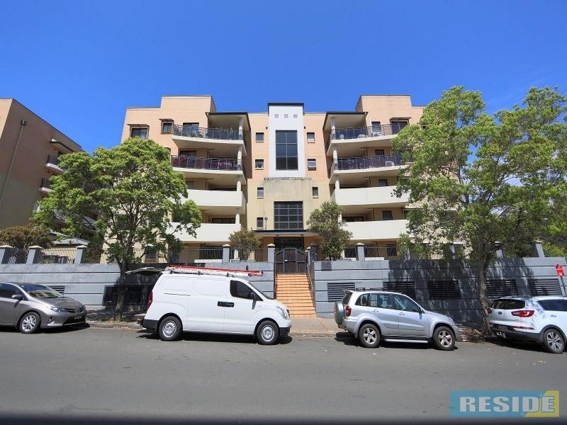 38/ 12 – 20 Lachlan Street, Liverpool NSW 2170