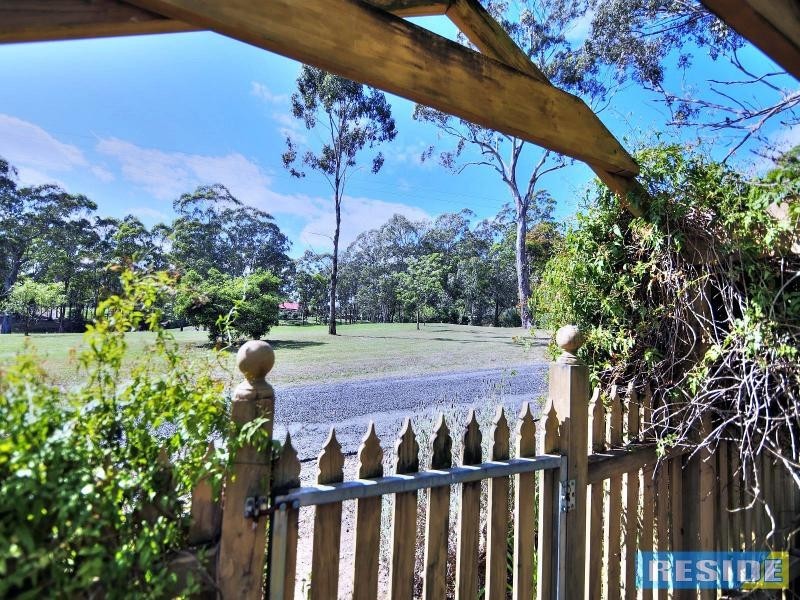 2 Coldenham Road, Picton NSW 2571