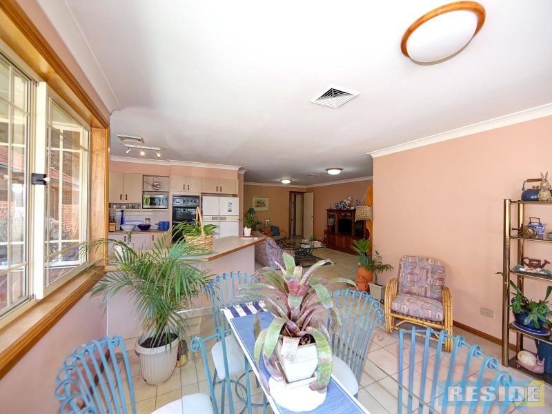 2 Coldenham Road, Picton NSW 2571