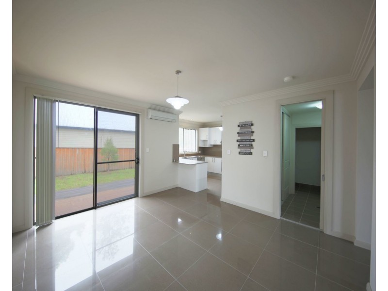13/111 Menangle Street, Picton NSW 2571