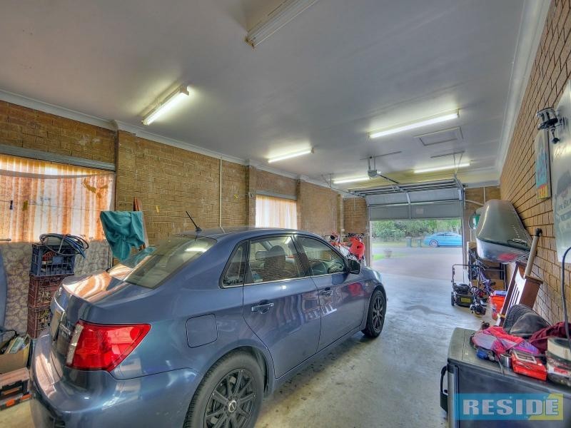 8 Cedar Place, The Oaks NSW 2570