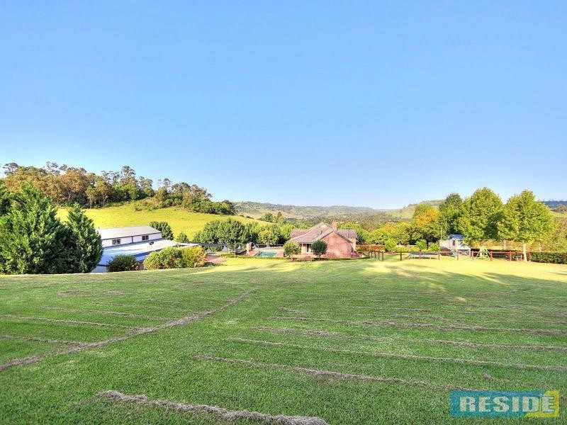 15 Equestrian Drive, Picton NSW 2571