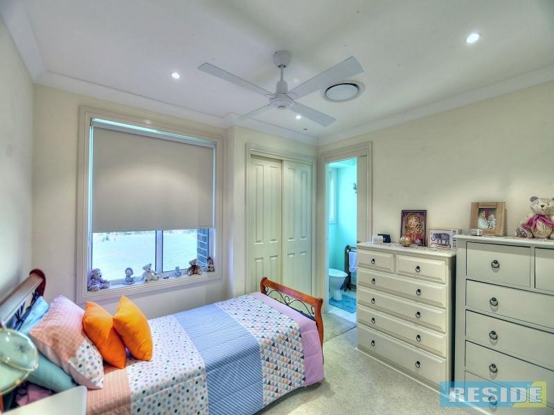 27 Magnolia Drive, Picton NSW 2571