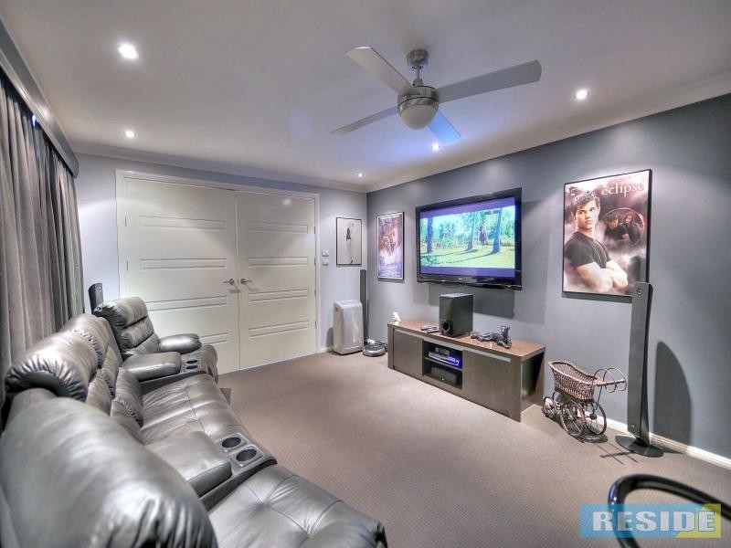 5 Murdoch Court, Harrington Park NSW 2567