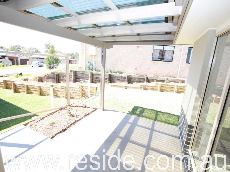 32 Park Avenue, Tahmoor NSW 2573