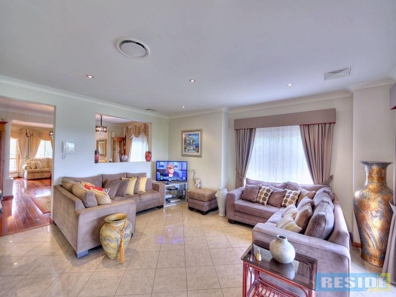 57 The Grange, Picton NSW 2571