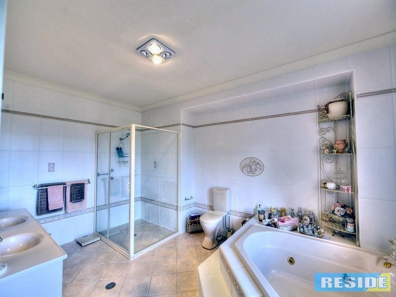 57 The Grange, Picton NSW 2571